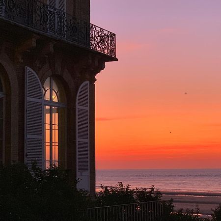 Townhouse Trouville - Appart'Hotel & Studios Exterior foto