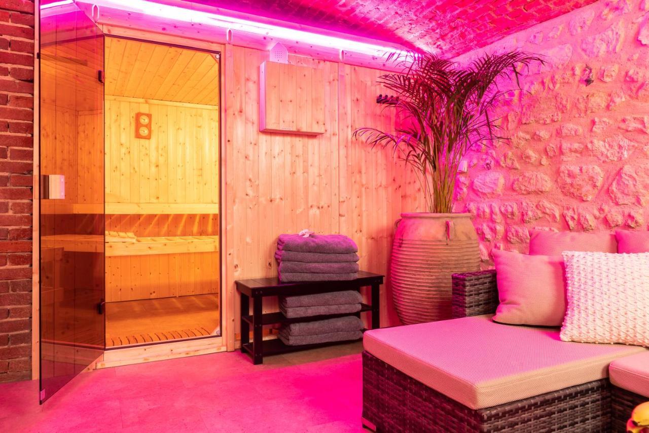 Townhouse Trouville - Appart'Hotel & Studios Exterior foto